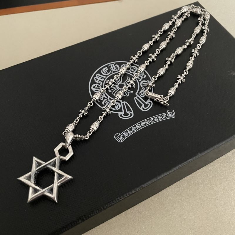 Ch**me He**ts necklaces